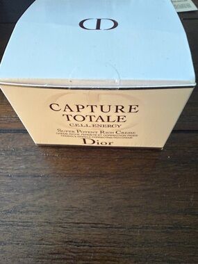 Dior Capture Totale Cell Energy Cream - Cream and White Packaging